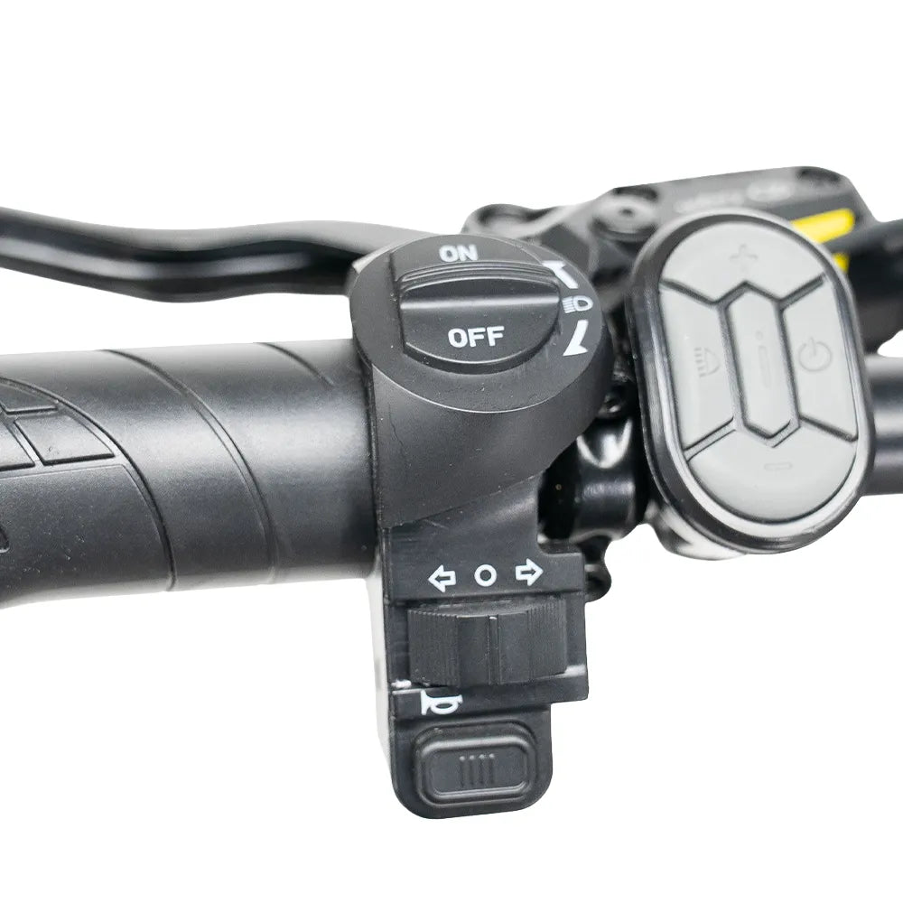 Combi-Deal | Ouxi V8 Max(Dubbele Accu) - Zwart